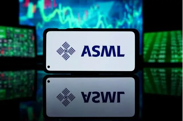 شرکت ASML در هلند