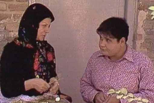 اکبر عبدی و مهین شهابی در سریال بازم مدرسه‌ام دیر شد