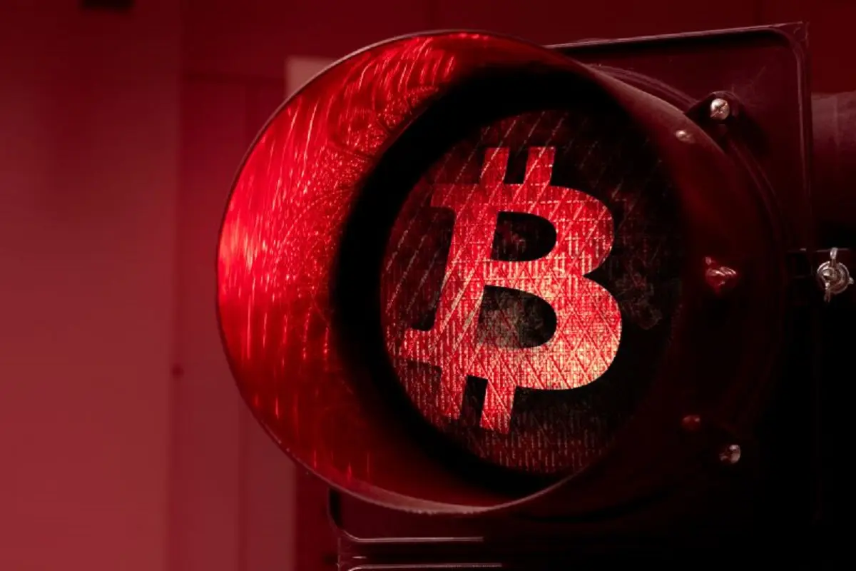 Bitcoin-Bloodbath-2.0-Will-BTC-price-crash-in-May