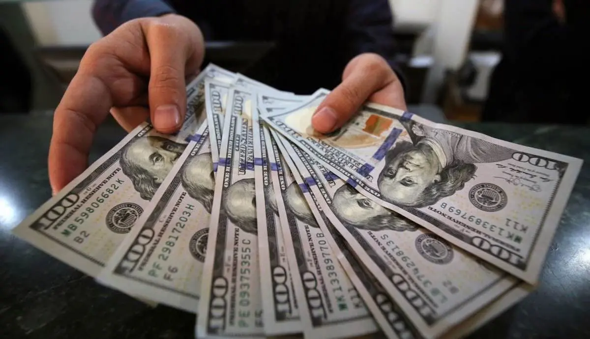 قیمت دلار 7 آذر 1402 / دلار با نوسان محدود بالانس شد