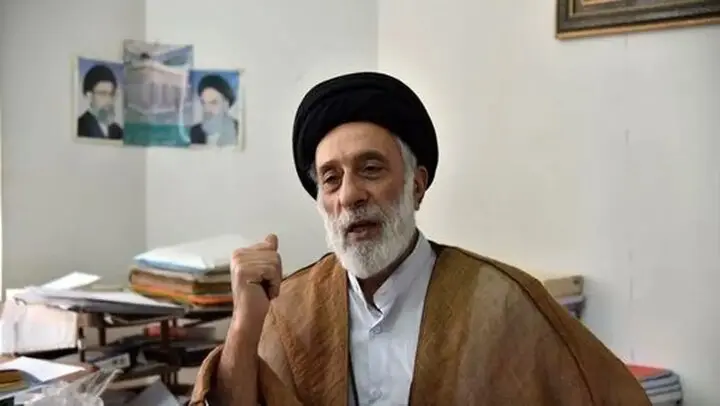 هادی خامنه ای