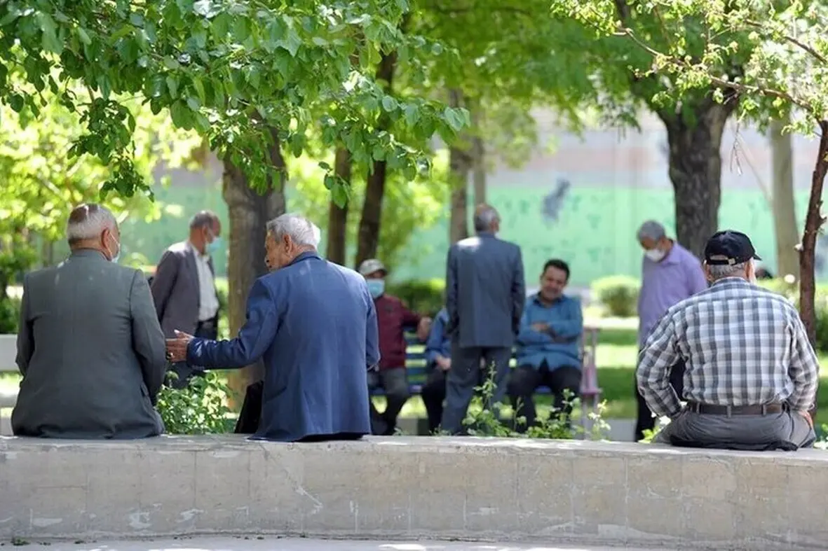 دولت بار دیگر برای همسان سازی حقوق بازنشستگان به مجلس لایحه می دهد / دولت به خاطر کمبود منابع می خواهد فرار کند