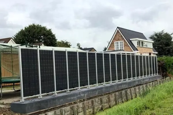 انبوه پنل‌های خورشیدی چینی: از پشت‌بام تا حصار باغ!