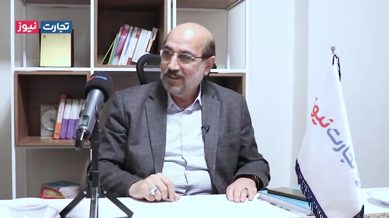 مجلس ایران تخصصی نیست/ نیاز به بازنگری در قانون اساسی