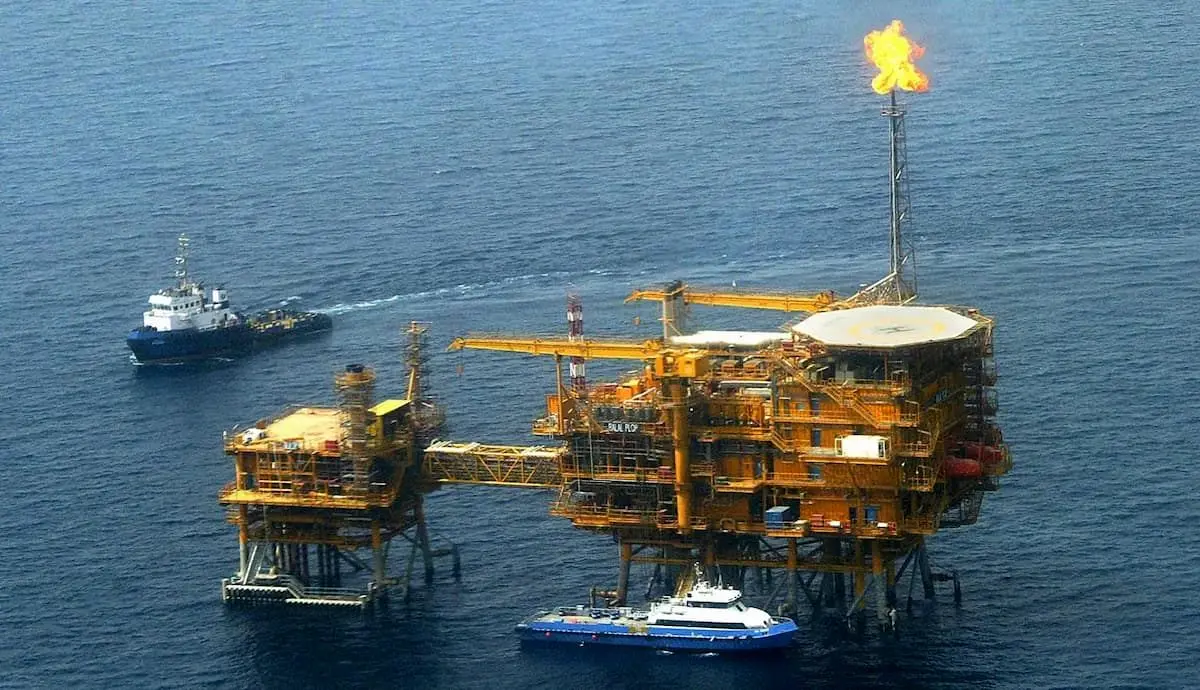 غفلت در بهره‌برداری از میادین مشترک نفت و گاز، چه بر سر آینده اقتصاد می آورد؟