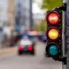 مسئولیت تغییر رنگ چراغ‌های راهنمایی و رانندگی با شهرداری است