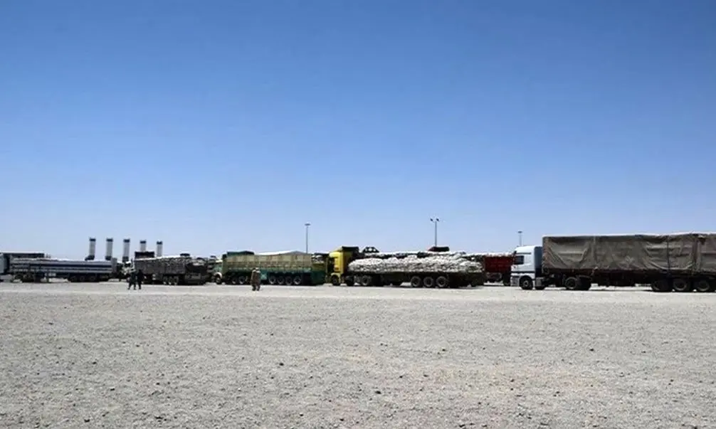 معطلی بیش از 400 کامیون ایرانی در مرز افغانستان