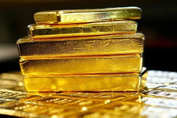 افزایش قیمت طلای جهانی با عقب‌نشینی دلار آمریکا 