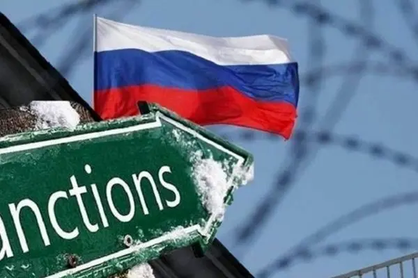 تحریم‌ های روسیه ده‌ ها نفت‌ کش را بیکار کرده است