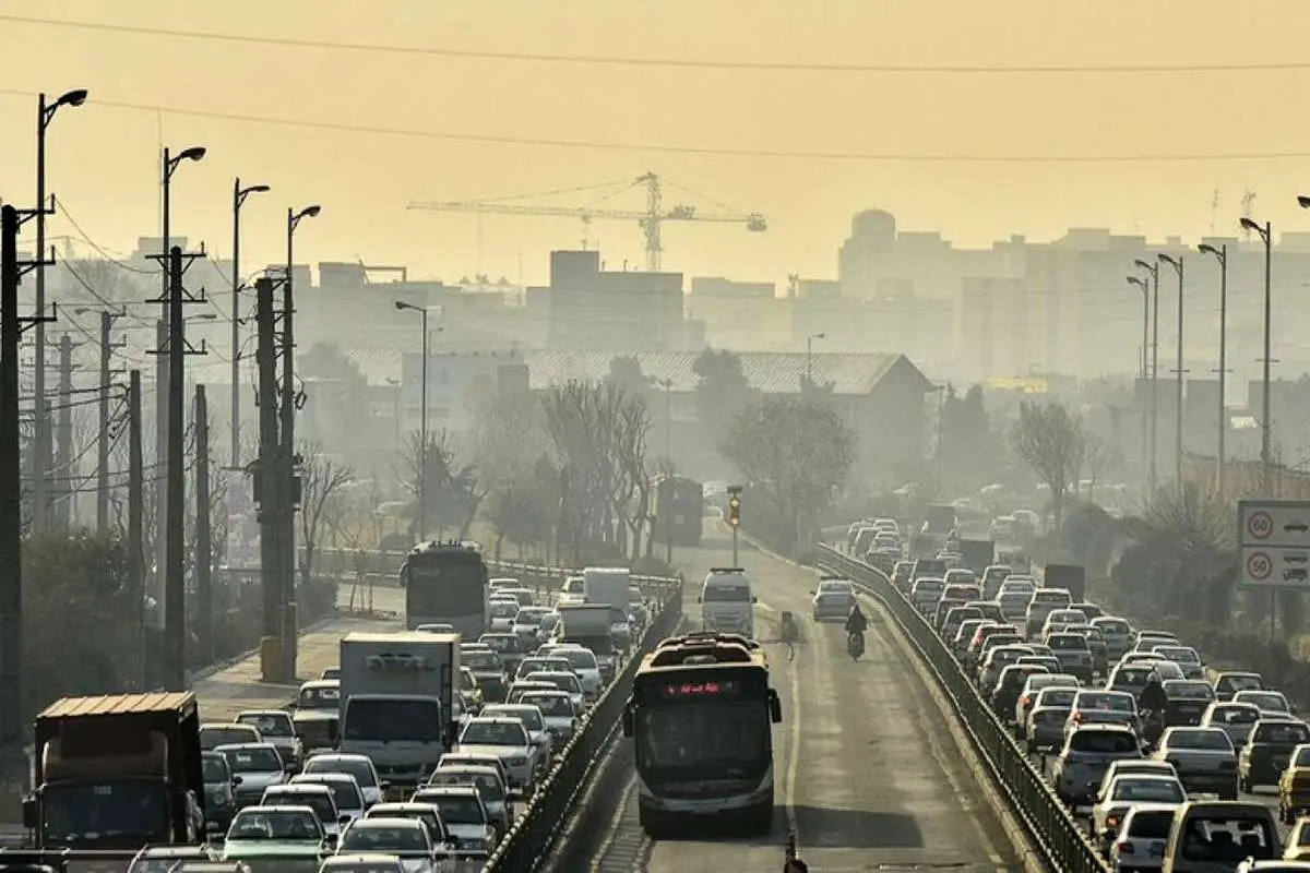 زخم کاری آلودگی هوا بر پیکر مردم/فوت  ۲۶ هزار نفر در ۳۳ شهر 