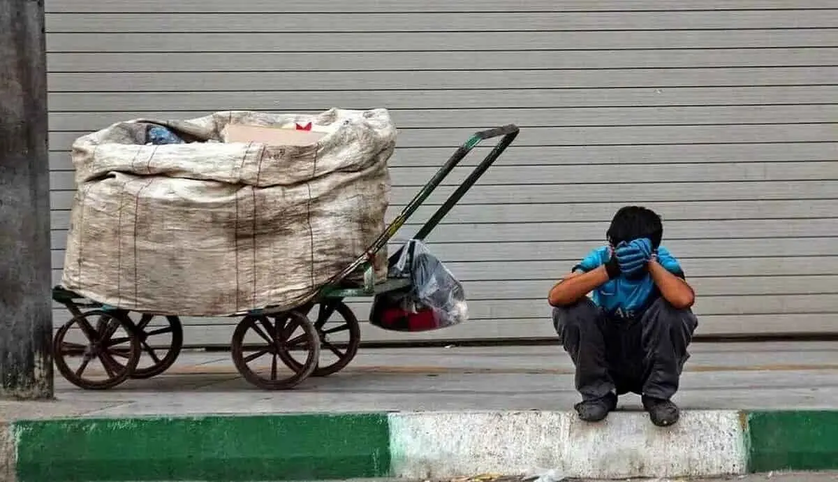 چه کسانی فقیر محسوب می‌شوند؟/ چند میلیون نفر در ایران درگیر فقر مطلق هستند؟