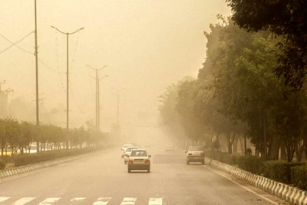 برخی مناطق درگیر گرد و خاک می‌شوند