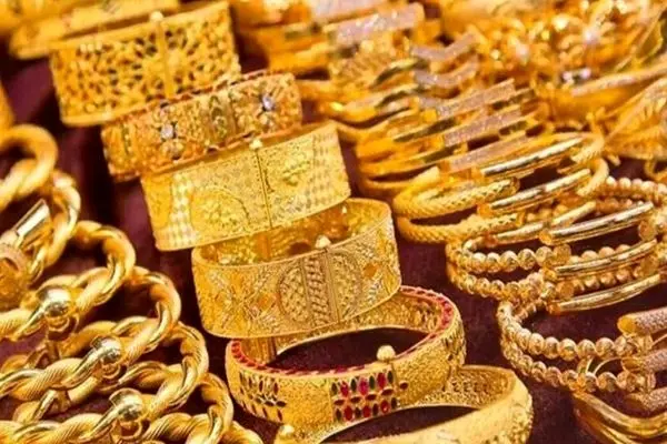 قیمت طلا و سکه امروز 7 بهمن  1402 / سکه امامی ۳۳ میلیون تومان شد