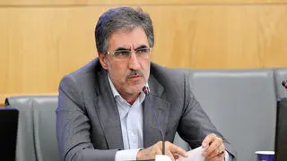 آیین‌نامه واردات خودرو دست دوم قابلیت اجرایی ندارد