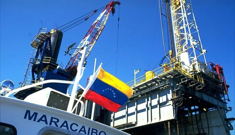 بازنگری تحریم های نفتی ونزوئلا توسط آمریکا 