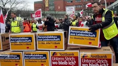  ادامه اعتصاب کارکنان پست بانک آلمان در اعتراض به دستمزد