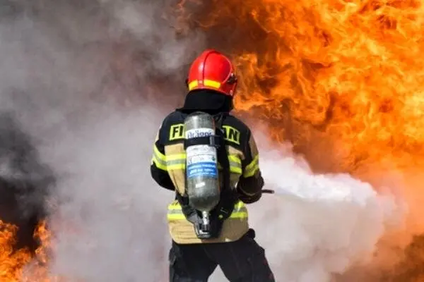 مصدومیت یک کارگر راه‌آهن در اثر آتش‌سوزی دستگاه جوش 