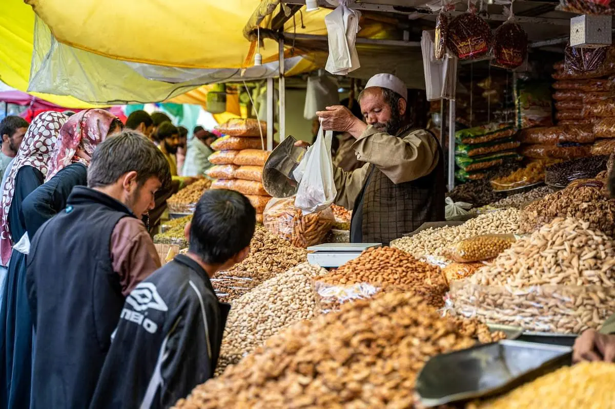 اقتصاد افغانستان به روایت بانک جهانی/ از هر 2 افغان یک نفر فقیر است