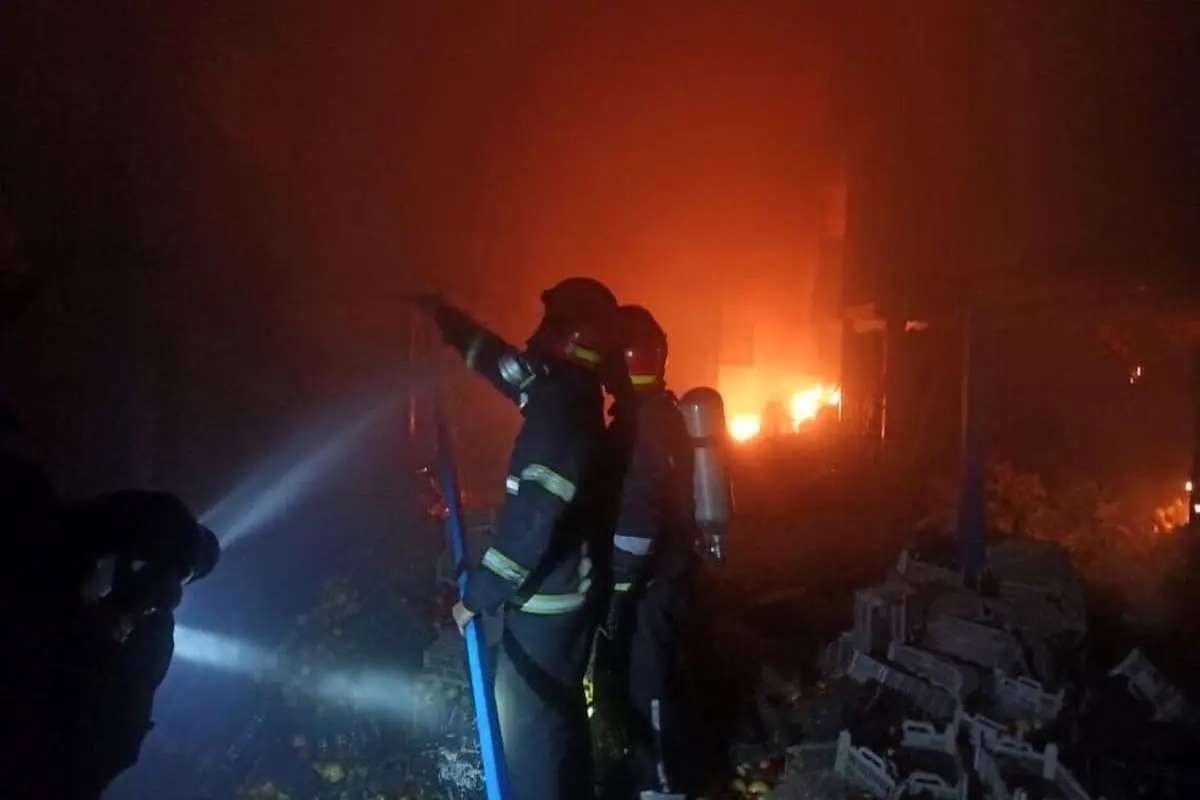 فوت مامور آتش‌نشانی در پی انفجار در قزوین