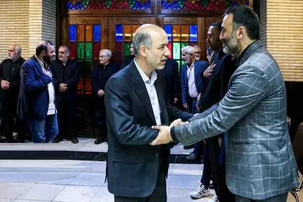 محمود احمدی‌نژاد و رفقایش به ایران برگشتند +عکس