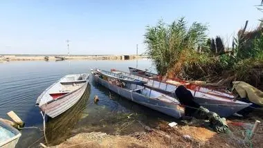 «آب‌راه کوچکی در میان هور» کلید خورد