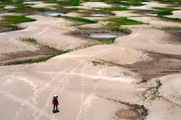تراز دریاچه ارومیه ۲۶ سانتی‌متر افزایش یافت