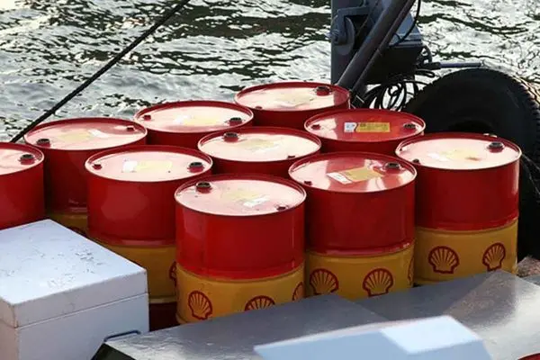 کاهش ۶.۵ دلاری قیمت نفت سنگین ایران