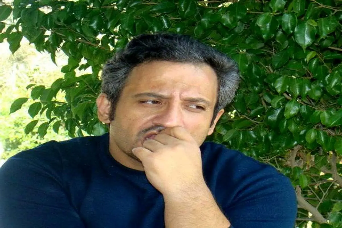 مهدی افشارنیک، خبرنگار اقتصادی بازداشت شد
