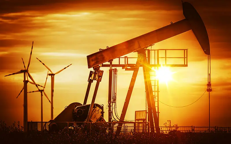 قیمت نفت روز جمعه ۲ درصد افزایش داشت
