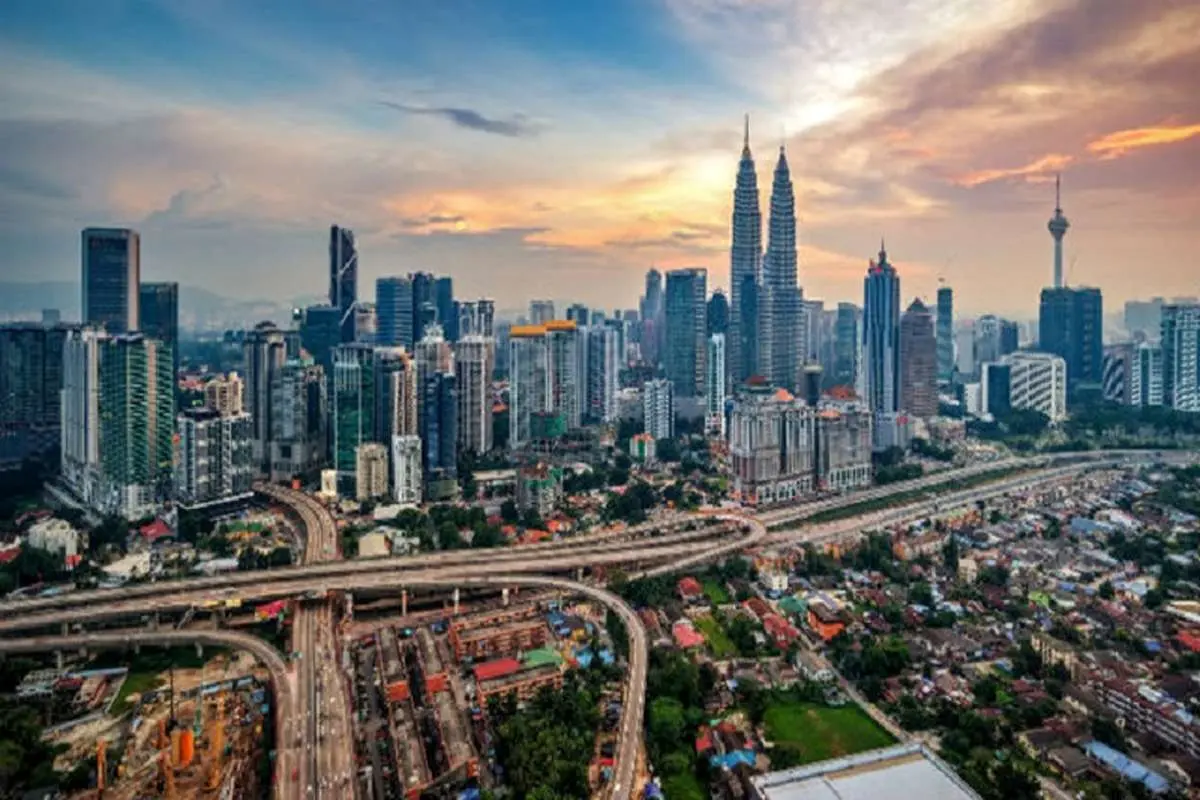 کاهش ارزش پول ملی مالزی در پی بحران انتخاباتی