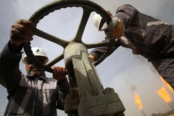 ادامه افزایش قیمت نفت به دلیل تنش‌های خاورمیانه