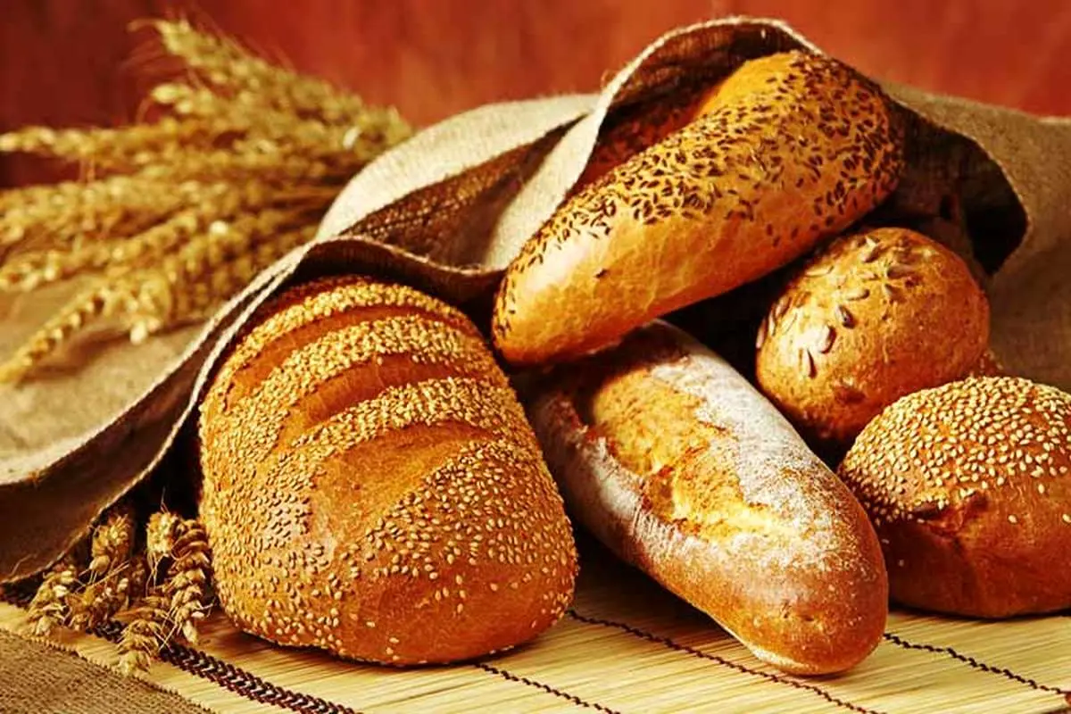 لزومیان: قیمت نان صنعتی هنوز تغییری نکرده است
