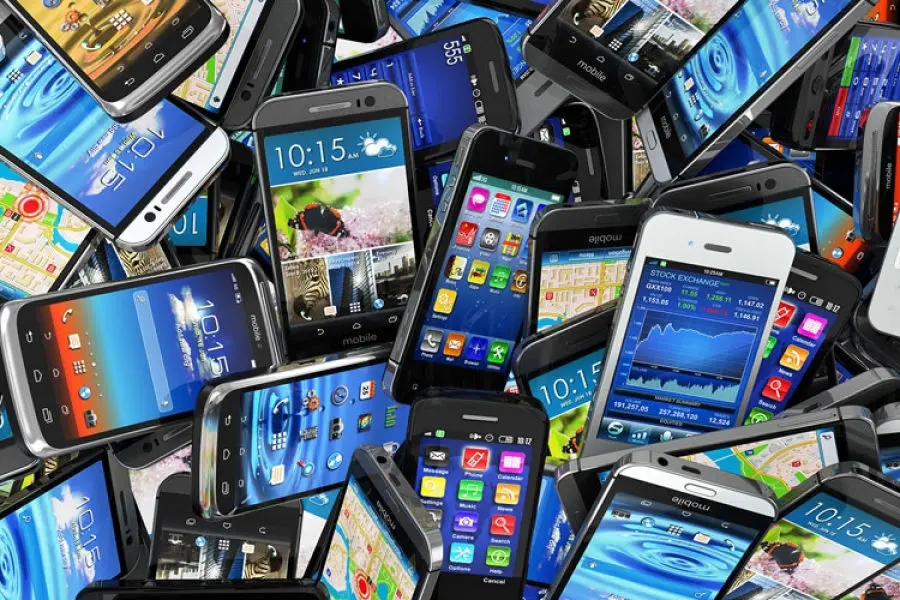 راهنمای خرید گوشی‌های هوشمند میان‌رده