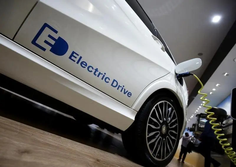 بازار قطعه‌ساز آلمانی از گرایش به خودروهای برقی رو به کسادی است