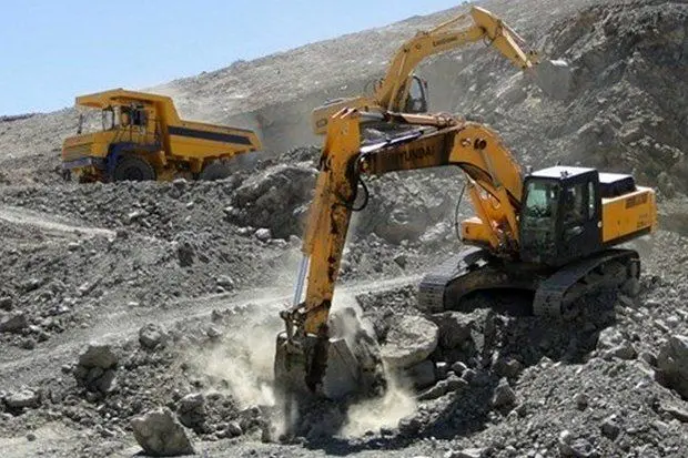 معدن کردستان فعال است / کارگران مشغول کارند