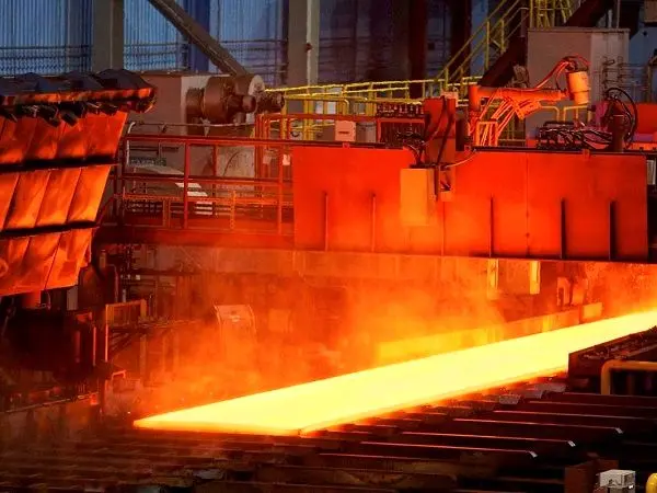 سومین رکوردشکنی پیاپی در تولید فولاد مذاب و تختال فولاد مبارکه