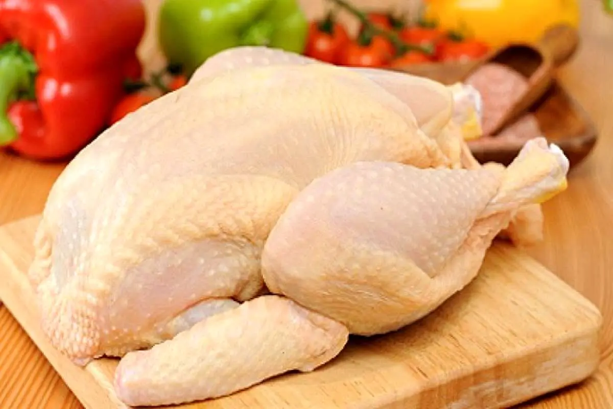 عرضه ۲۰ هزار تن مرغ ۵۳۰۰ تومانی برای تنظیم بازار ماه رمضان