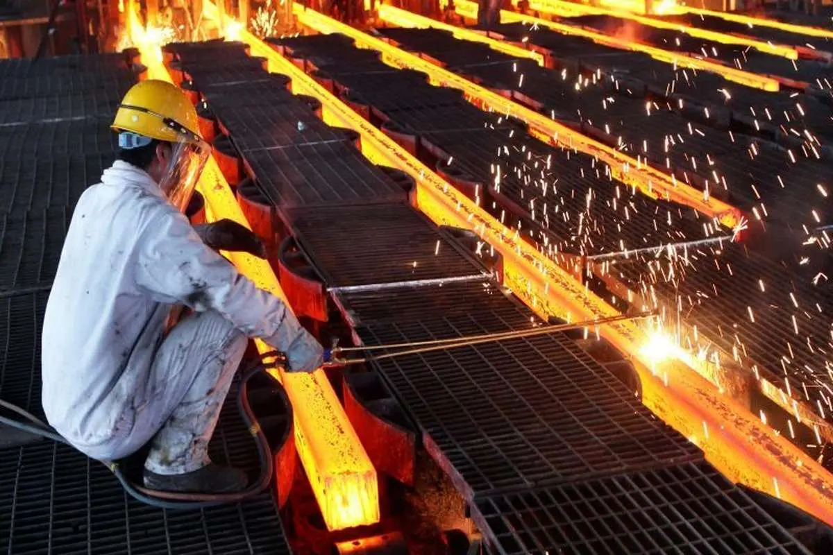 تولید 132 هزار تن آهن اسفنجی در کارخانه فولاد چهارمحال و بختیاری