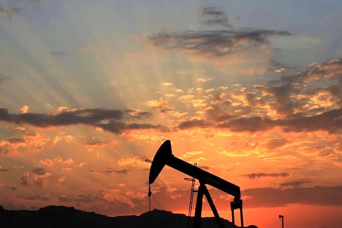 قیمت جهانی نفت 0.4 درصد کاهش یافت