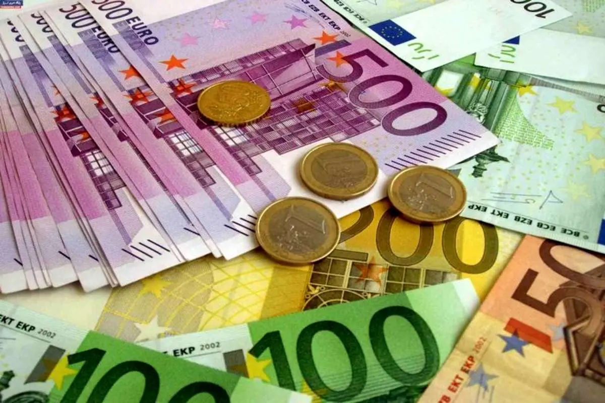افت ارزش پوند و یورو و تقویت دلار بانکی