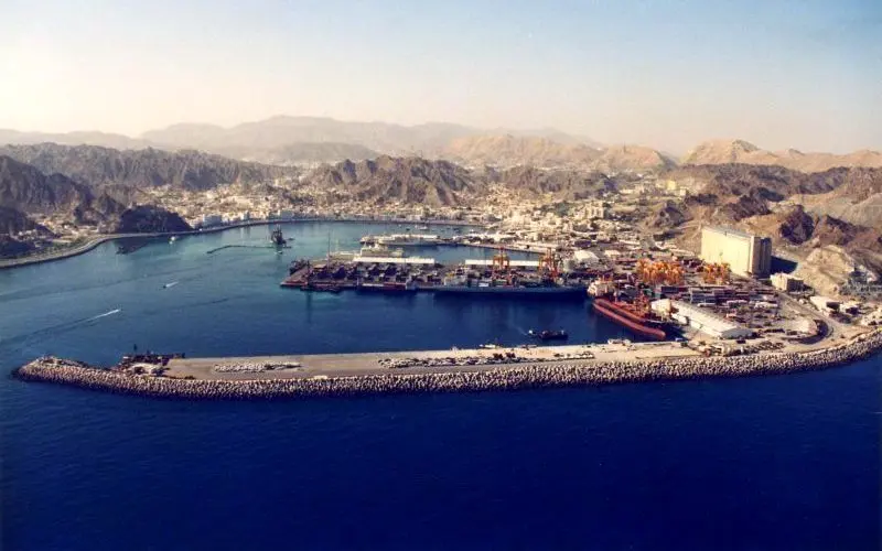 بندر صحار عمان جایگزین جبل‌علی دوبی در مراودات با قطر شد
