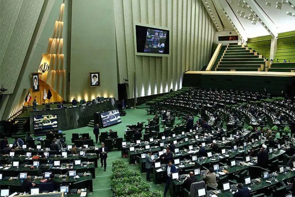 یک فوریت لایحه اصلاح بخشی از ساختار دولت تصویب شد