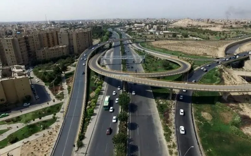 تقویت سازه پل تقاطع بزرگراه‌های همت و کردستان