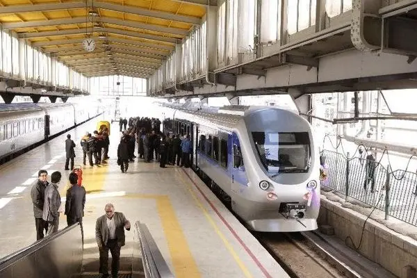  مترو پرند پس از افتتاح برای یک هفته رایگان شد