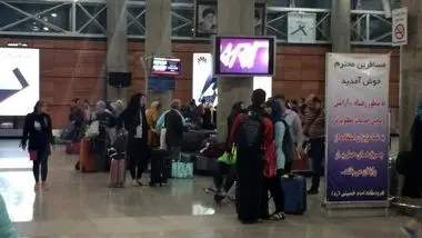 ویترین خالی فرودگاه امام (ره) برای گردشگران