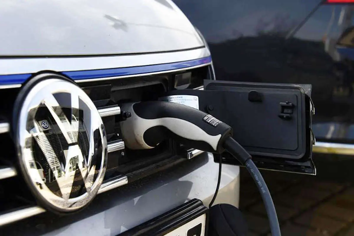 سرمایه‌گذاری عظیم فولکس واگن برای تولید خودروهای برقی