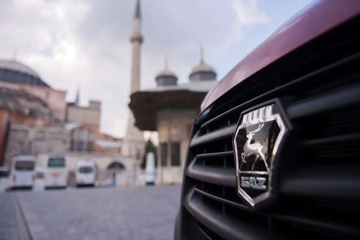 علاقه‌مندی ایران به خرید خودرو از نیژنی نووگورود روسیه