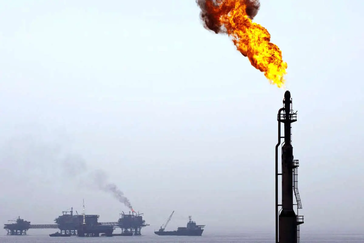 خطر طوفان ۹۰ درصد تولید نفت خلیج آمریکا را تعطیل کرد