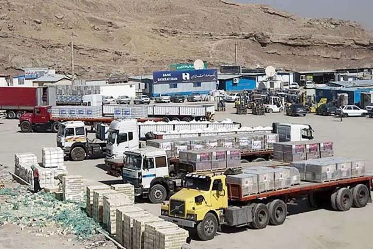 بازار افغانستان در حال آب رفتن