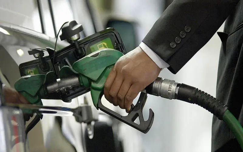 توزیع روزانه یک میلیون و ۸۰۰ هزار لیتر بنزین در کرمانشاه